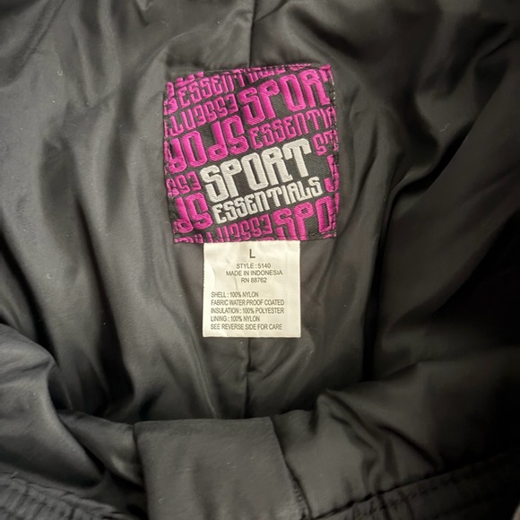 Essentials Men's Dark Cargo Pants - Picture 3 of 3